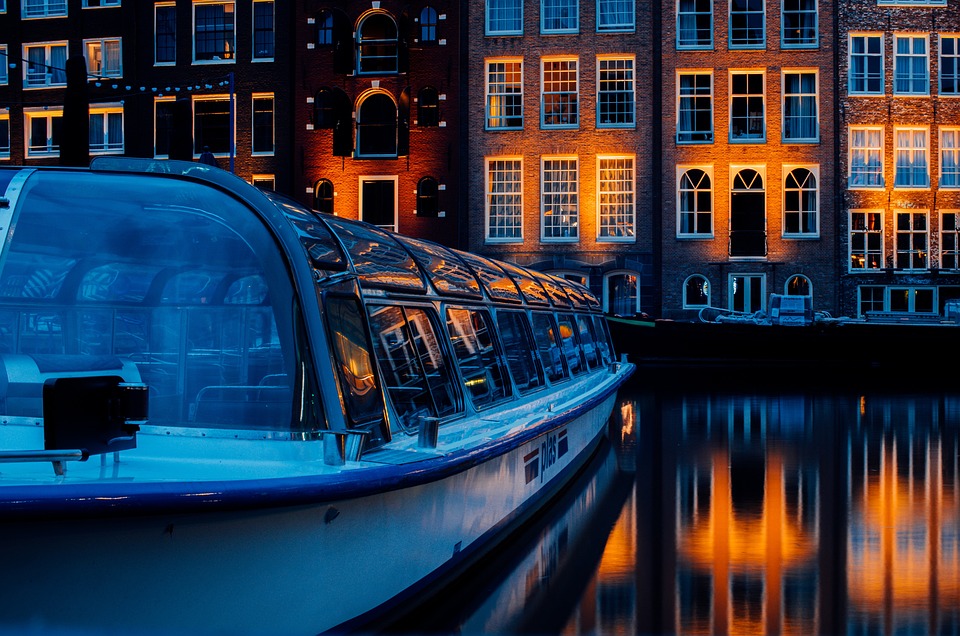 Übersicht der Grachtenfahrten in Amsterdam