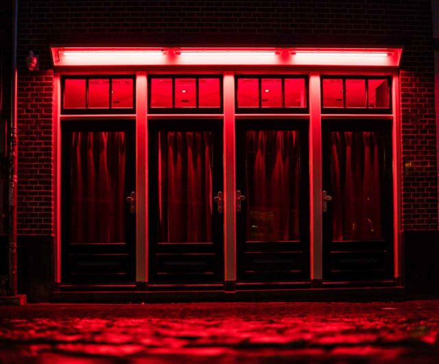 Rotlichtviertel Amsterdam: Führung, Geschichte, Museum & Infos