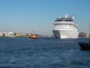 Parken am Kreuzfahrthafen Amsterdam: Anfahrt, Tipps & Infos